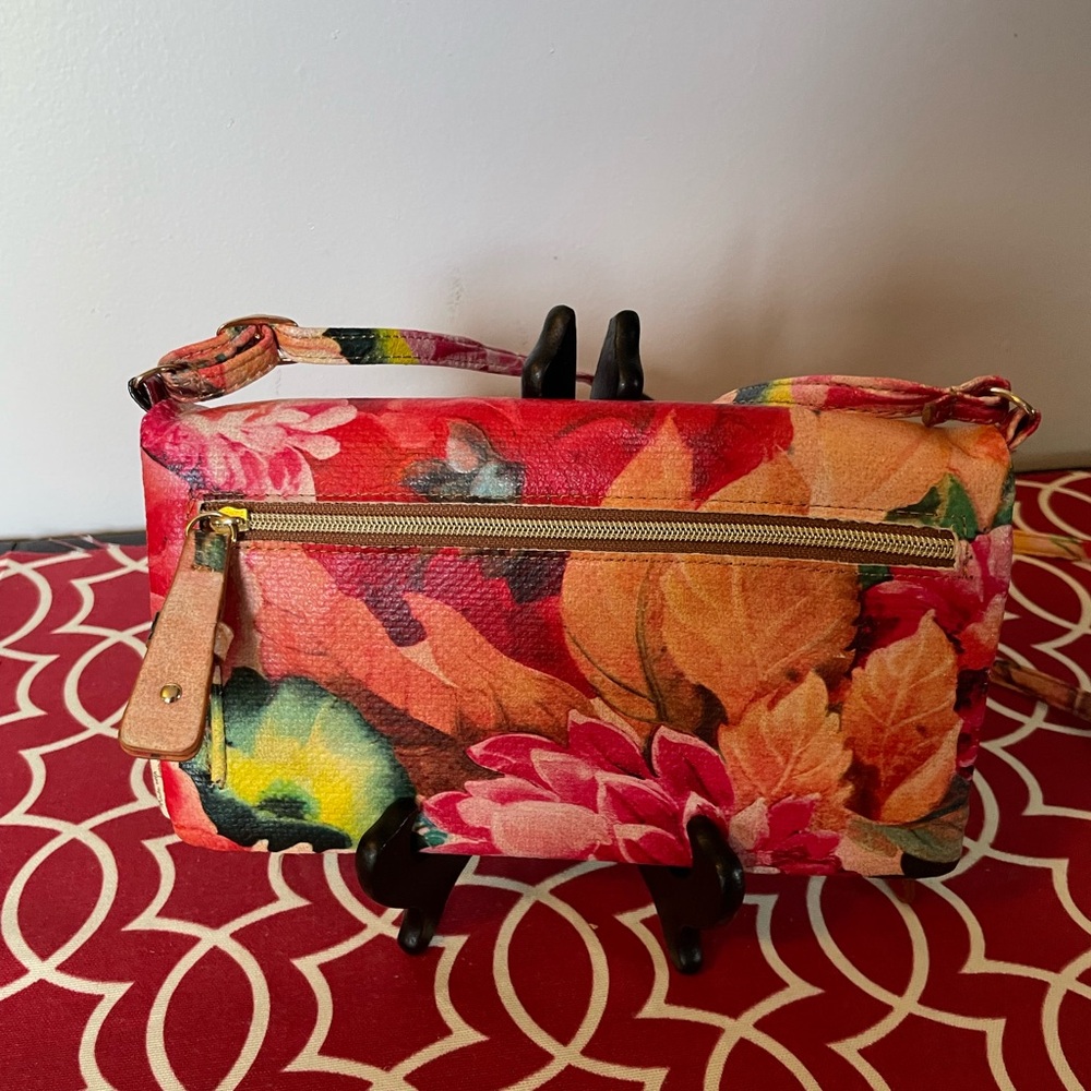 Stella & Max Crossbody Bag - Picture 2 of 5